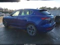 Photo 3 of 12 — 2023 Maserati Levante