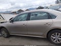 Photo 15 of 17 — 2016 Volkswagen Passat