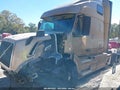 Photo 13 of 14 — 2016 Volvo VN