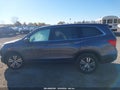 Photo 13 of 15 — 2017 Honda Pilot