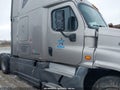 Photo 16 of 18 — 2016 Freightliner Cascadia 125