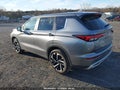 2022 Mitsubishi Outlander — photo 3 of 16 | VIN JA4J3UA86NZ024792
