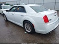 2015 Chrysler 300 — photo 3 of 11 | VIN 2C3CCAET6FH786683
