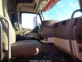 Photo 7 of 14 — 2015 Volvo VN