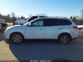 Photo 13 of 15 — 2015 Nissan Pathfinder