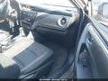 Photo 5 of 11 — 2019 Toyota Corolla