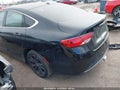 2015 Chrysler 200 — photo 3 of 17 | VIN 1C3CCCAB9FN660964