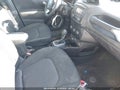 Photo 5 of 19 — 2020 Jeep Renegade