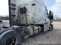 Photo 11 of 15 — 2015 Freightliner Cascadia 125