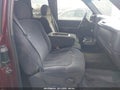 2000 Chevrolet Silverado 1500 — photo 5 of 11 | VIN 1GCEK19T4YE121566