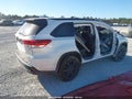 Photo 4 of 15 — 2018 Toyota Highlander