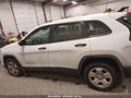 Photo 13 of 15 — 2019 Jeep Cherokee