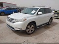 Photo 2 of 16 — 2012 Toyota Highlander