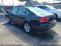2012 Volkswagen Passat — photo 3 of 18 | VIN 1VWBN7A32CC070904