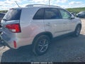 Photo 4 of 11 — 2015 Kia Sorento