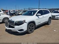 Photo 2 of 16 — 2019 Jeep Cherokee