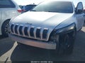 Photo 6 of 17 — 2016 Jeep Cherokee
