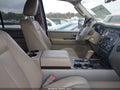 2013 Ford Expedition — photo 5 of 16 | VIN 1FMJU1K59DEF08382