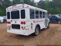 Photo 4 of 17 — 2005 Chevrolet Express 2500