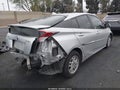 Photo 4 of 17 — 2016 Toyota Prius