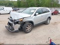 Photo 2 of 10 — 2011 Kia Sorento