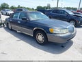 Photo 1 of 11 — 2002 Lincoln Town Car