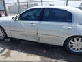 2006 Lincoln Town Car — photo 6 of 17 | VIN 1LNHM82VX6Y646747