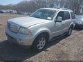 Photo 2 of 11 — 2005 Lincoln Aviator