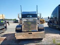 2000 Freightliner Conventional — photo 11 of 15 | VIN 1FUPCSZB5YDB88519