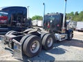 2000 Freightliner Conventional — photo 4 of 15 | VIN 1FUPCSZB5YDB88519