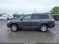 Photo 13 of 15 — 2009 Toyota Highlander