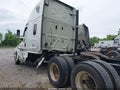 Photo 15 of 16 — 2019 Freightliner Cascadia 125