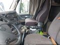 Photo 6 of 16 — 2019 Freightliner Cascadia 125