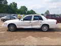 2009 Mercury Grand Marquis — photo 14 of 16 | VIN 2MEHM75V69X603150