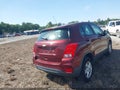 Photo 4 of 16 — 2017 Chevrolet Trax