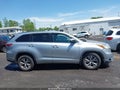 Photo 13 of 16 — 2015 Toyota Highlander