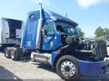 2005 Freightliner Columbia — photo 13 of 15 | VIN 1FUJA6CK15LU22116