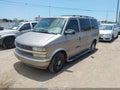 Photo 2 of 15 — 2002 Chevrolet Astro