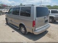 Photo 3 of 15 — 2002 Chevrolet Astro