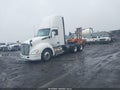 2018 Kenworth T680 — photo 2 of 14 | VIN 1XKYD49X2JJ195470