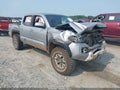 Photo 1 of 16 — 2019 Toyota Tacoma
