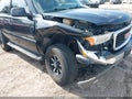 Photo 6 of 17 — 2002 GMC Yukon