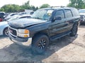 Photo 2 of 17 — 2002 GMC Yukon