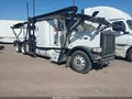 2016 Peterbilt 389 — photo 1 of 15 | VIN 1NPXL49X6GD322585