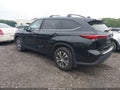 Photo 13 of 16 — 2023 Toyota Highlander