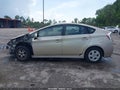 Photo 15 of 17 — 2011 Toyota Prius