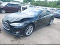 2013 Tesla Model S — photo 2 of 10 | VIN 5YJSA1CG1DFP07524