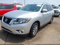 2013 Nissan Pathfinder — photo 2 of 16 | VIN 5N1AR2MM0DC648134