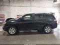 Photo 14 of 16 — 2010 Toyota Highlander