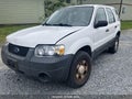 2005 Ford Escape — photo 2 of 14 | VIN 1FMYU92Z05KD85901